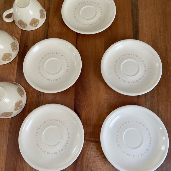 Set of Five Vintage Vernon Kilns Ware Stoneware Cups and Saucers Floral MCM - Picture 5 of 7